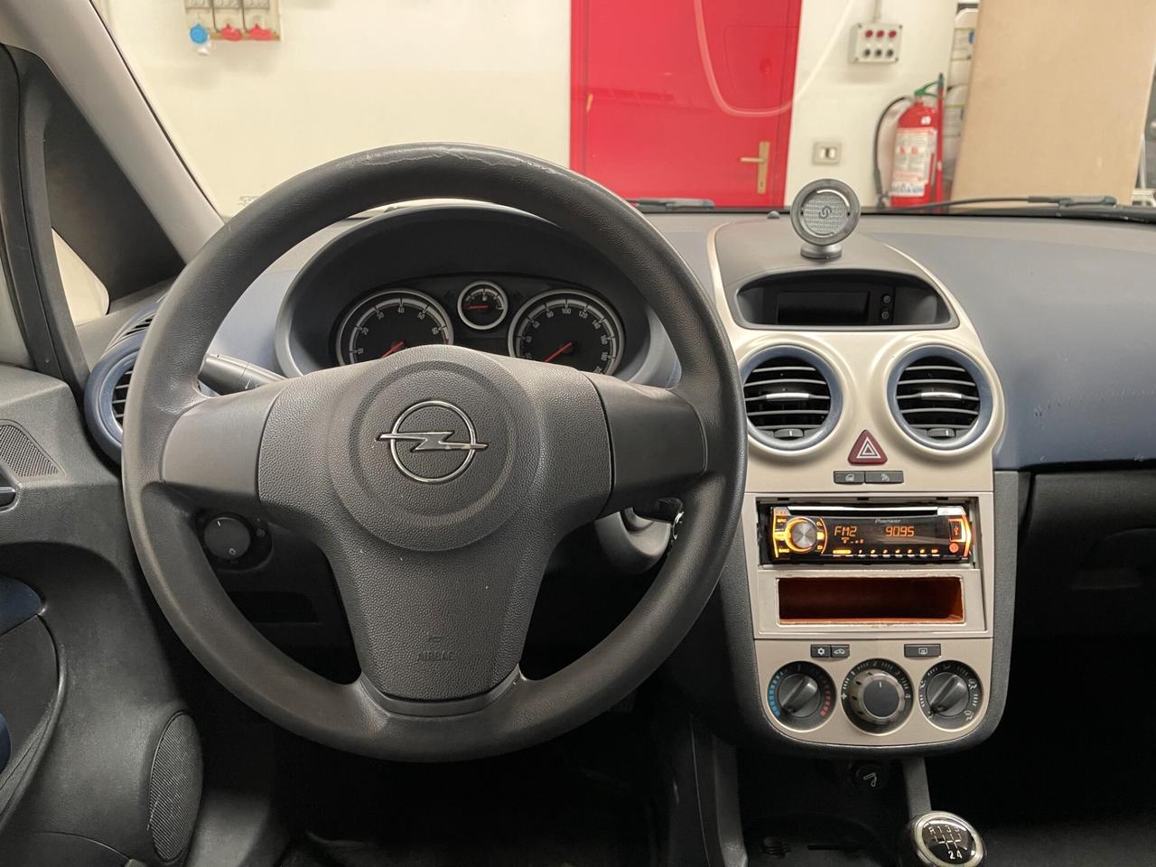 Opel Corsa Opel Corsa Enjoy 1.2 5 porte-LEGGI SOTTO