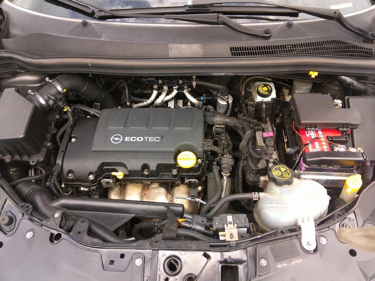 Opel Corsa 1.2 85CV 5 porte GPL-TECH Elective 12