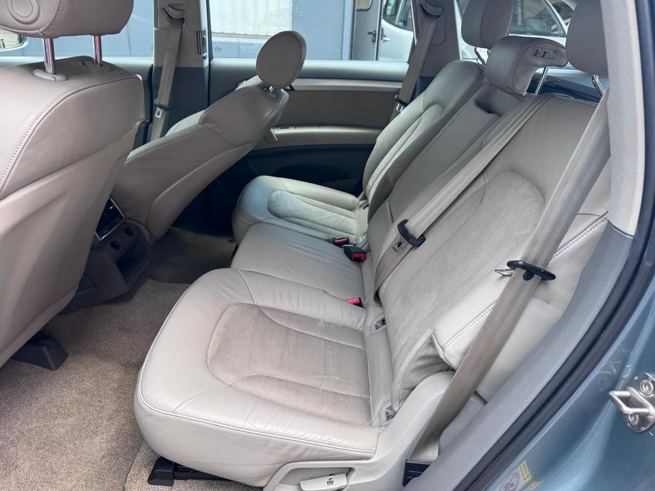 Audi Q7 3.0 V6 TDI 233CV quattro tiptronic