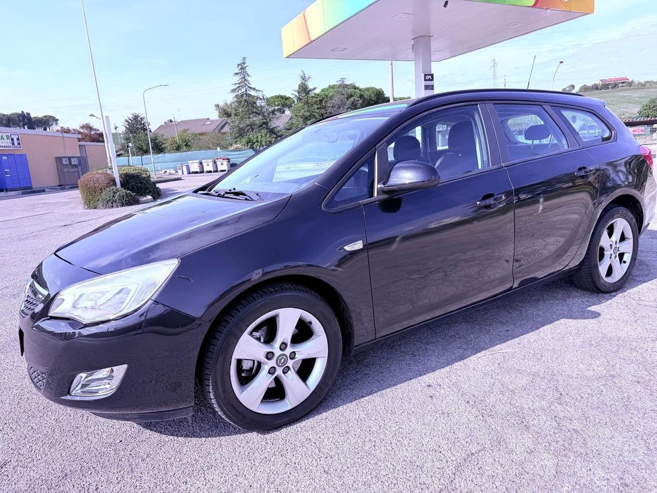 Opel Astra 1.7 CDTI 110CV Sports Tourer Cosmo