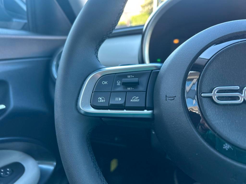 Fiat 600 1.2 hybrid La Prima II 110cv auto