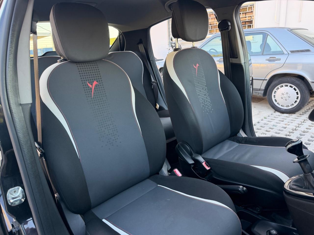 Lancia Ypsilon 0.9 TwinAir 85 CV 5 porte Metano Ecochic Gold