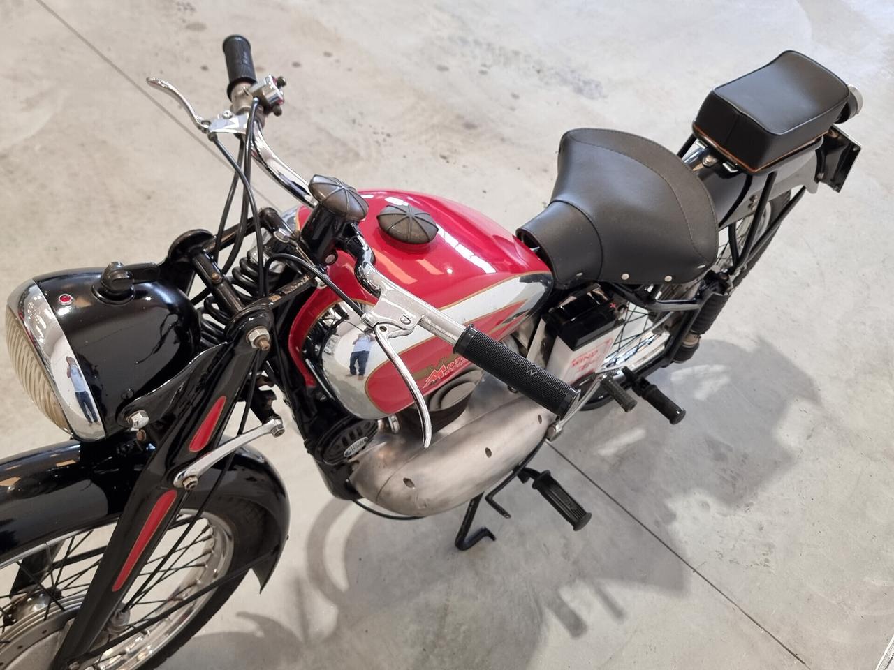 Moto Morini 125 Turismo primo tipo