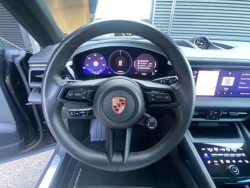 Porsche Macan Macan 4 EV 100 kWh 408 CV