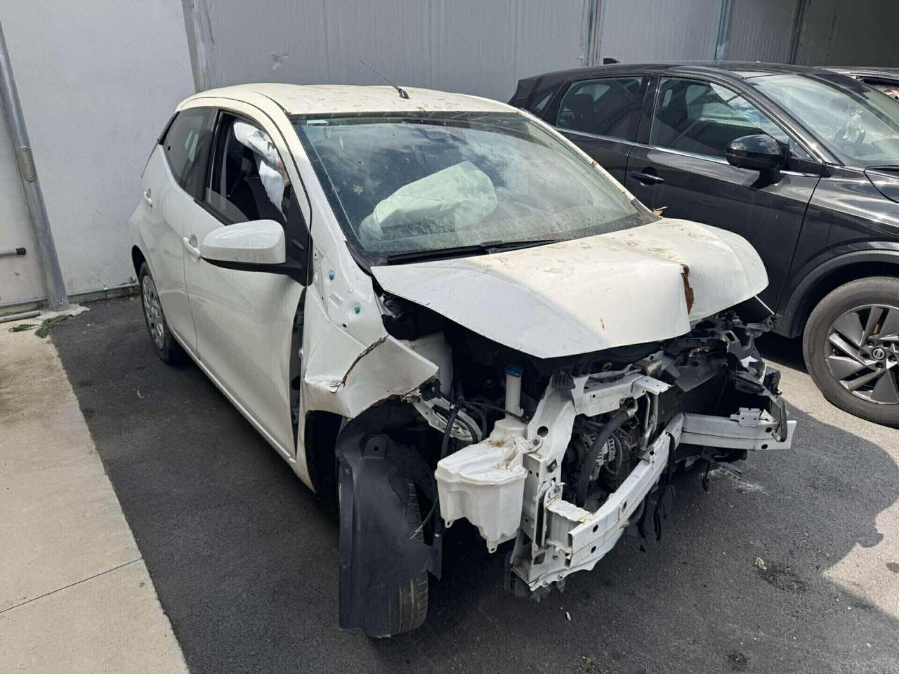 Toyota Aygo Connect 1.0 VVT-i 72 CV 5 porte Cool-2021