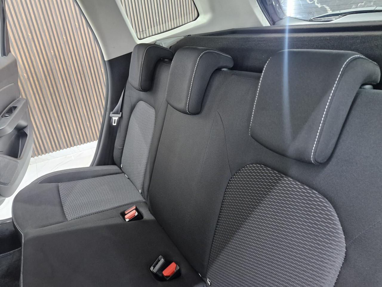 DACIA DUSTER 1.6 SCe 4x2 PRESTIGE NAVI 90000 KM