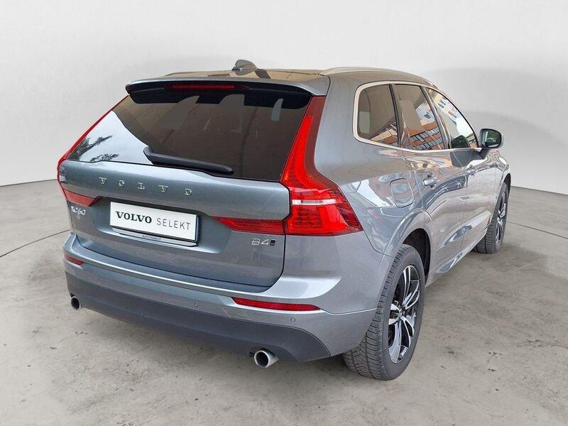 Volvo XC60 B4 197+14 CV AWD Automatica Mild Hybrid NAVI LED Momentum Pro