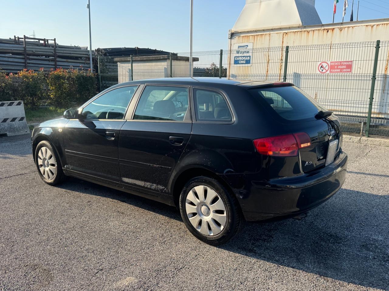Audi A3 SPB 2.0 16V TDI Ambiente