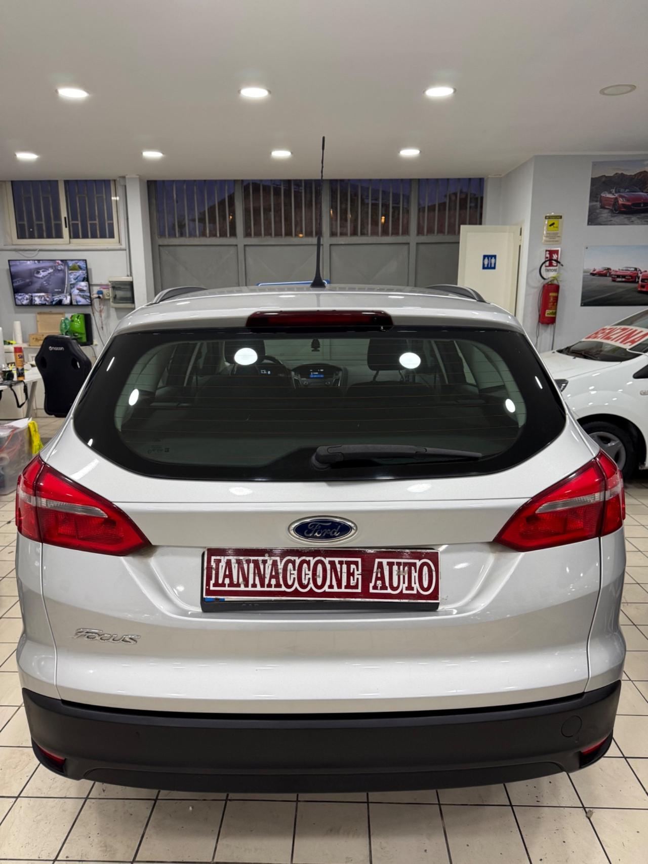 Ford Focus 1.5 titanium 2015 nuova