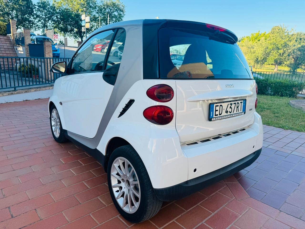 Smart ForTwo 1000 52 kW coupé pure