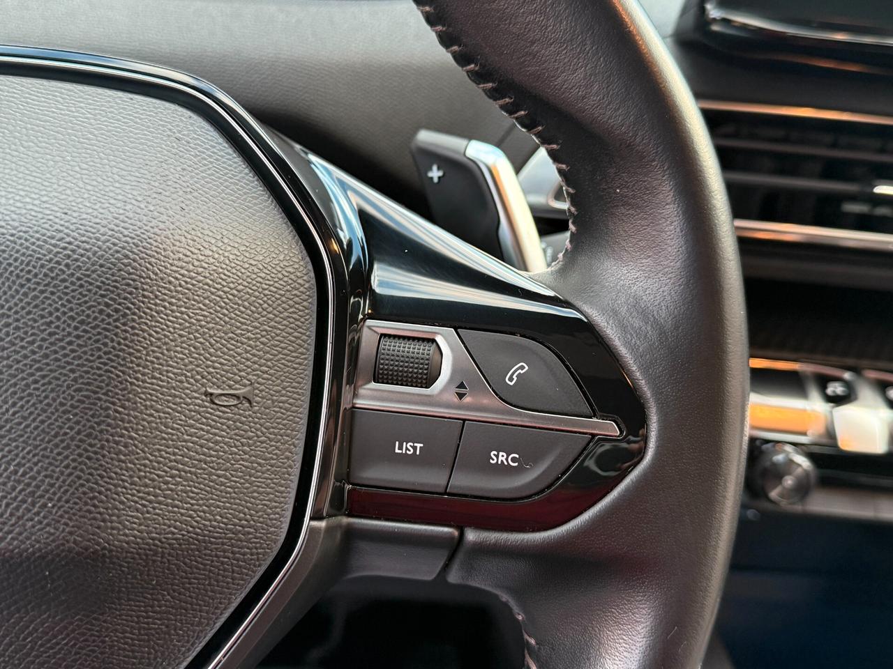 Peugeot 3008 BlueHDi 130 LED NAVI CAMERA - 2021