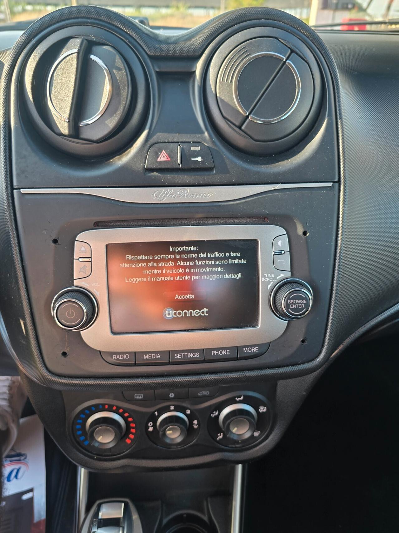 Alfa Romeo MiTo 1.3 JTDm 85 CV S&S Distinctive