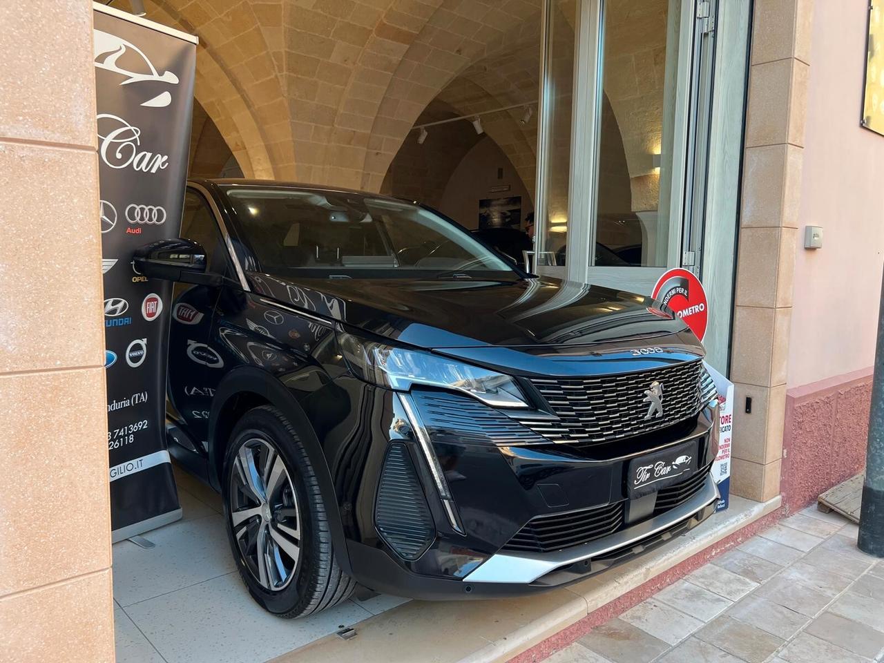 PEUGEOT 3008 ALLURE 1.5 130CV PELLE NAVI CAM ANNO 2022