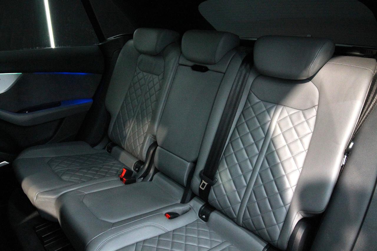 AUDI Q8 50 TDI 286 CV