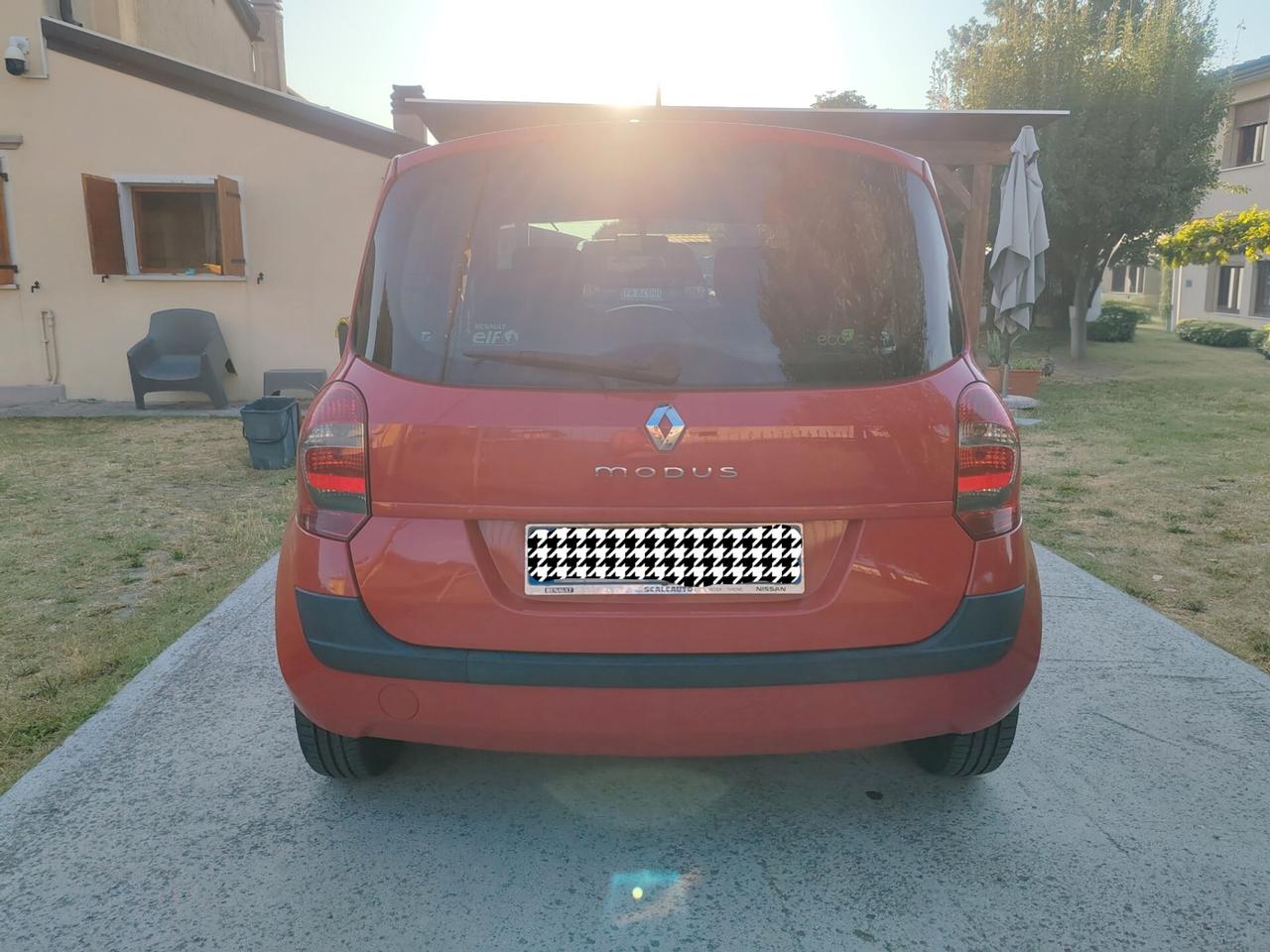 Renault Modus 1.2 16V GPL" 2009