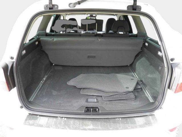 VOLVO XC70 VOLVO XC70 D3 GEARTRONIC MOMENTUM