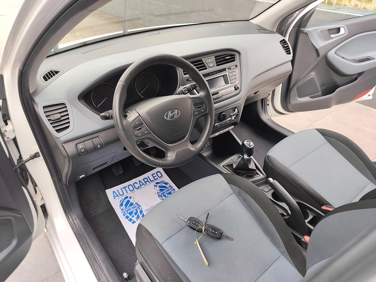Hyundai i20 1.2 BENZINA GARANZIA 12 MESI