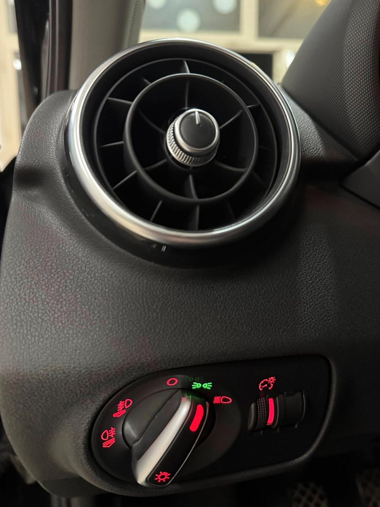 Audi A1 1.6 TDI Ambition