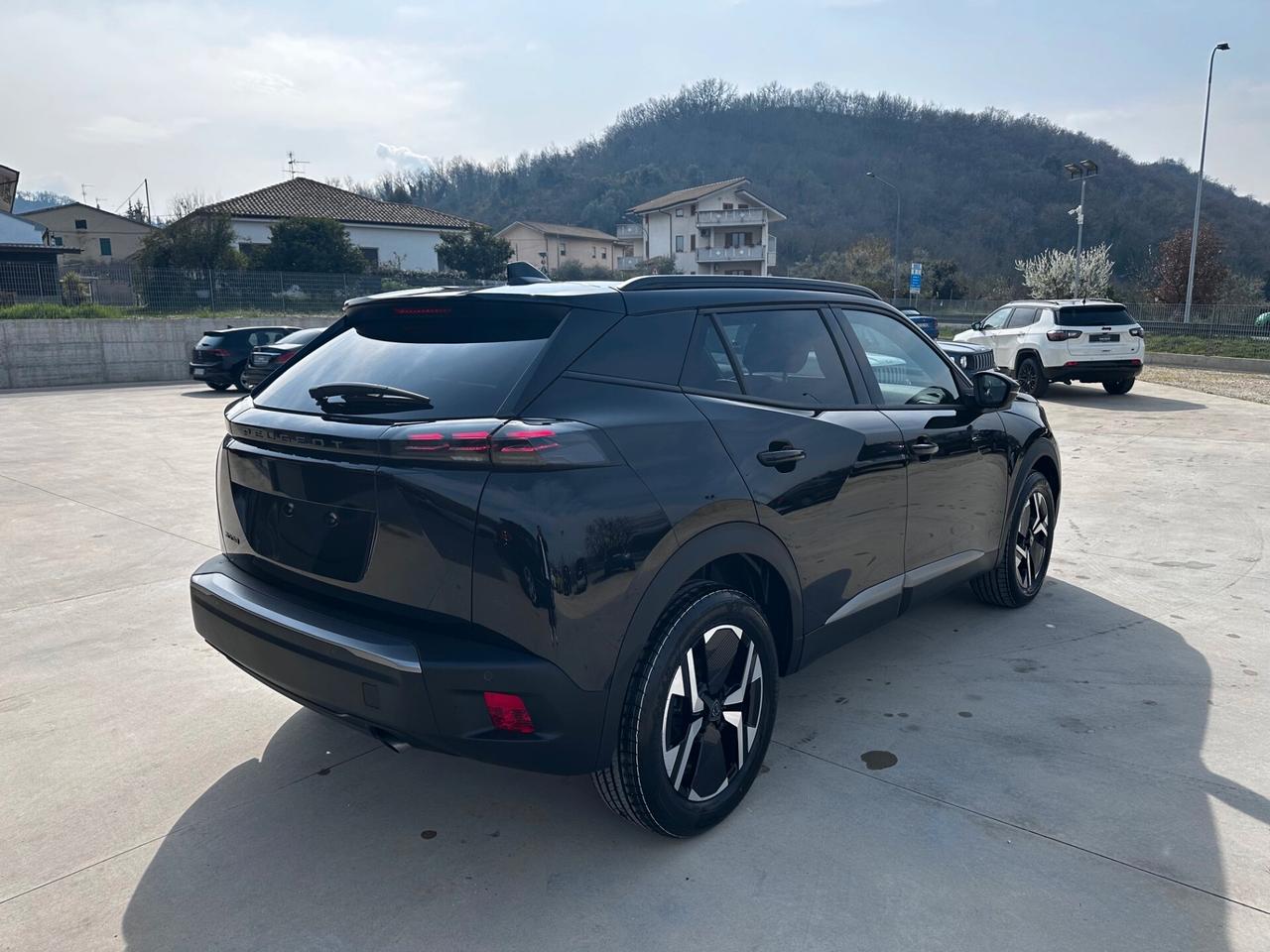 Peugeot 2008 PureTech 100 S&S Allure