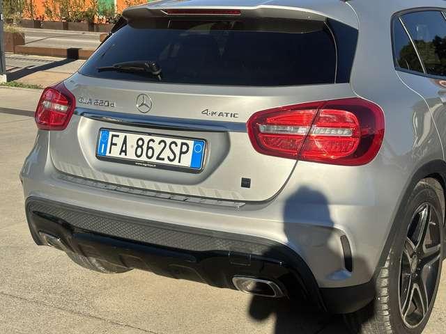 Mercedes-Benz GLA 220 d 4matic PREMIUM 177cv auto