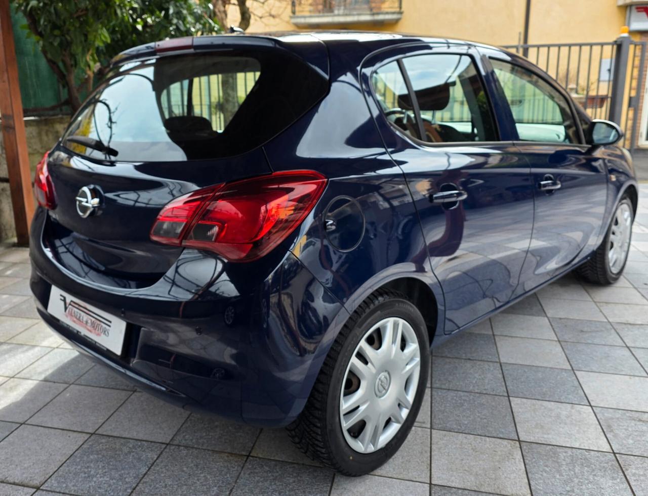 Opel Corsa 1.2 5 porte