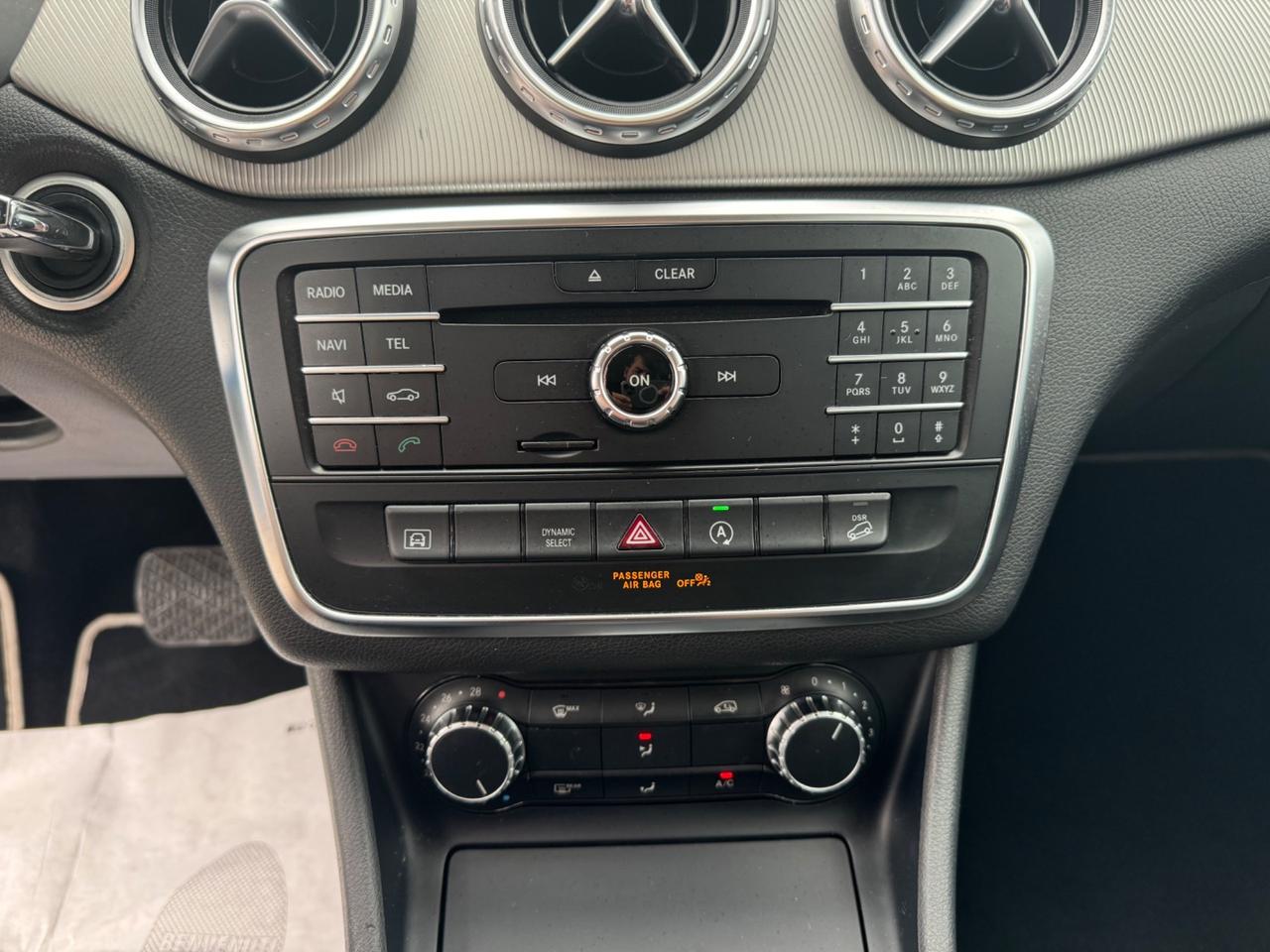 Mercedes-benz GLA 200d Automatic 4Matic Sport