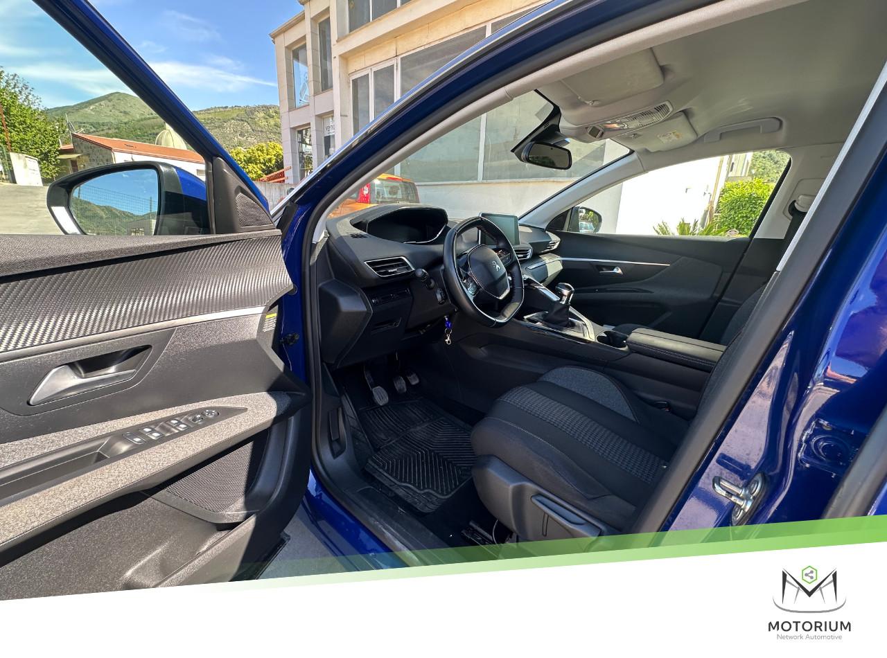 Peugeot 3008 3008 1.5 bluehdi Allure s&s 130cv