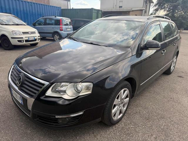 VOLKSWAGEN Passat 2.0 16V TDI Var. Highline senza lavoro da fare