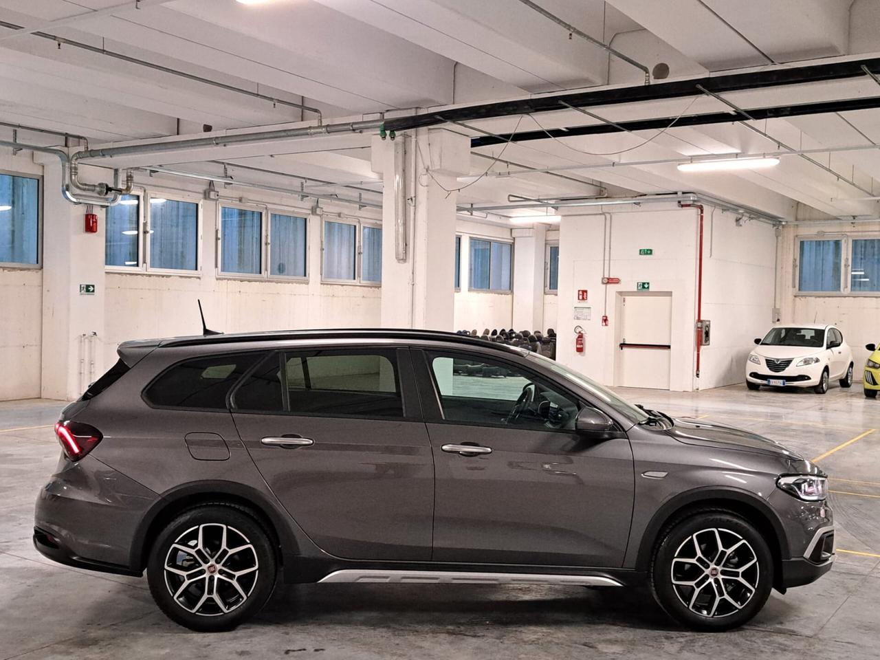 Fiat Tipo 1600 16V Multijet 130CV Cross SW