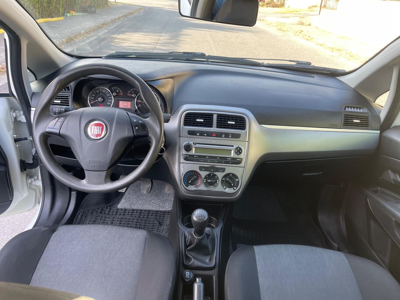 Fiat Punto 1.3 MJT II 95 CV 5 porte