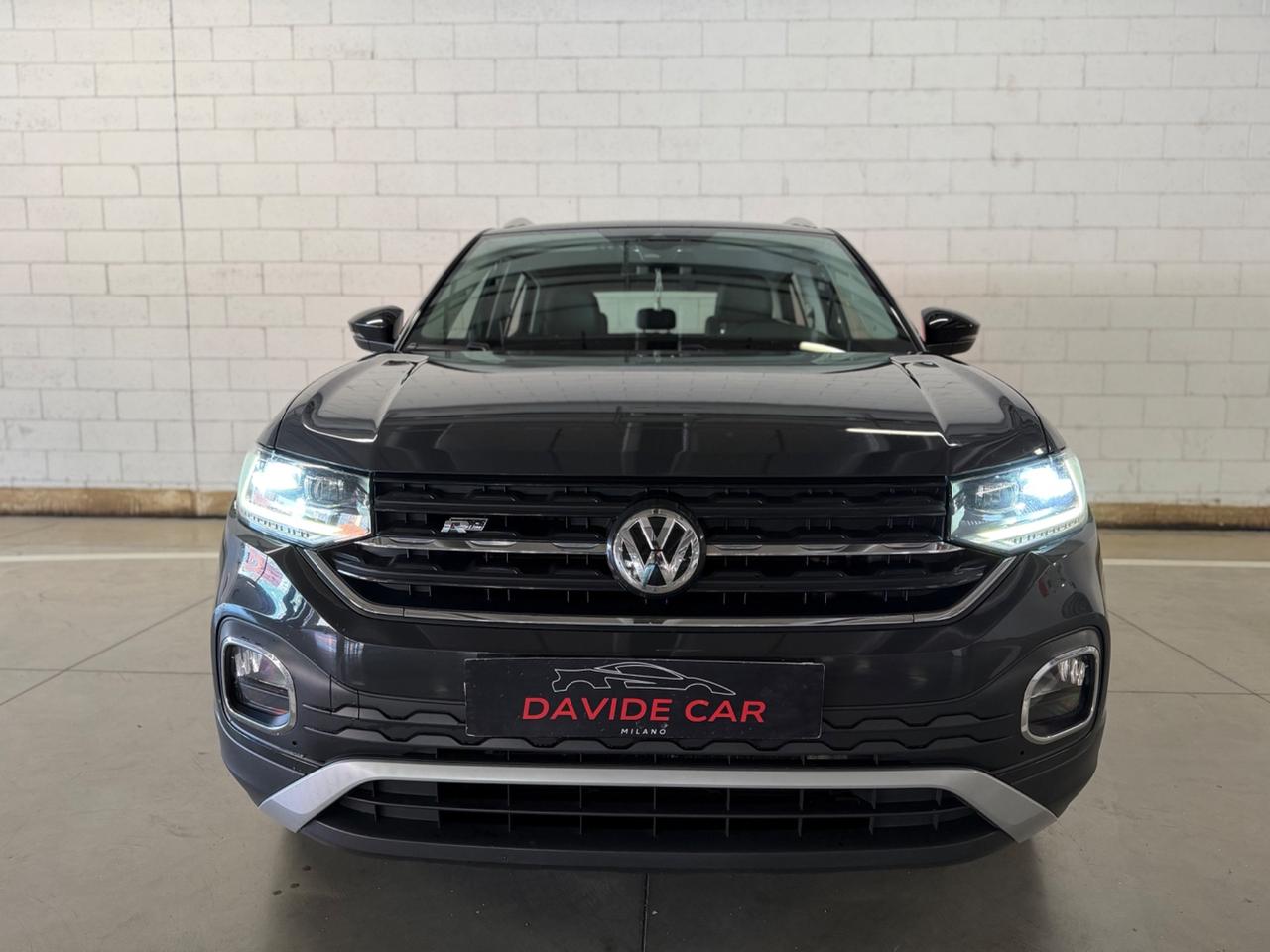 Volkswagen T-Cross 1.6 TDI DSG R-line