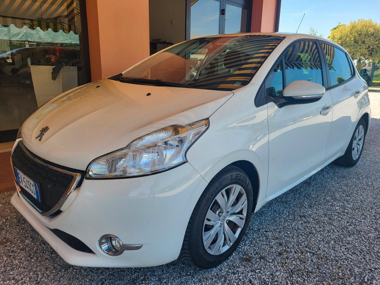 Peugeot 208 1.2 VTi 82 CV 5 porte Allure