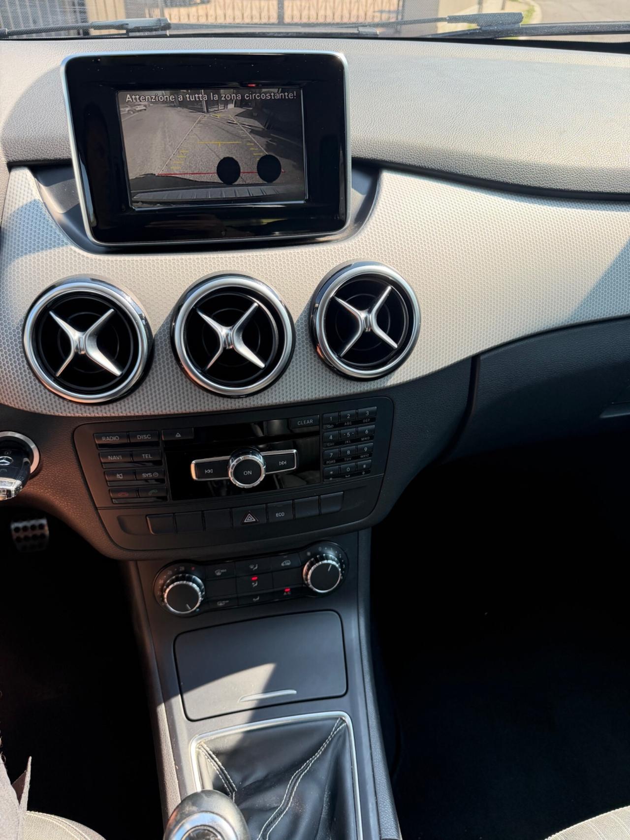 Mercedes-benz B 200 CDI Premium