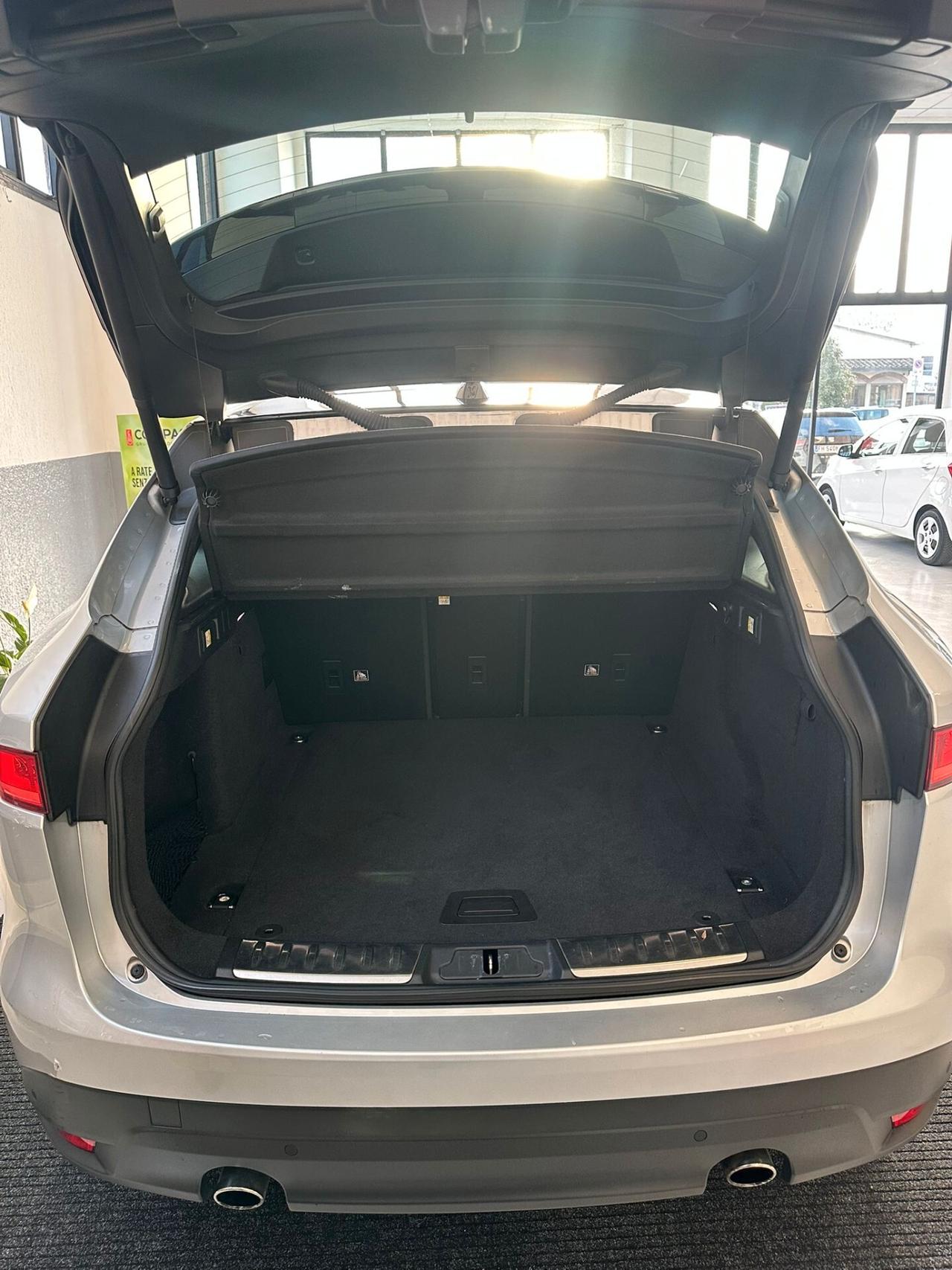 Jaguar F-Pace 2.0 D 240 CV AWD aut. Portfolio