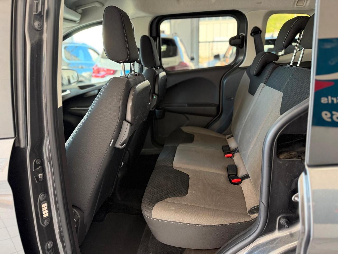 Ford Tourneo Courier 1.5 TDCI 2019