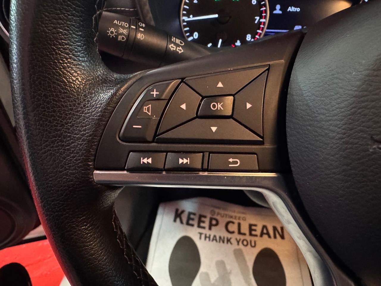 Nissan Juke 1.0 DIG-T 114 CV N-Design