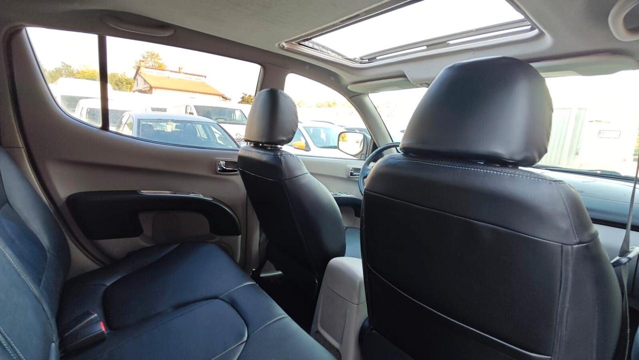 Mitsubishi L200 2.5 DI-D/136CV Club Cab Intense