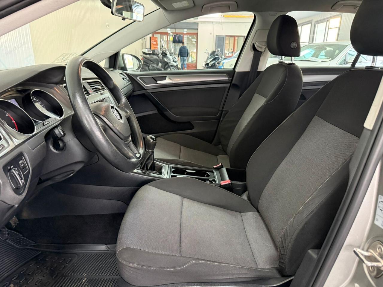 Volkswagen Golf 1.2 Tsi 105cv 5p. Trendline BlueMotion Technology