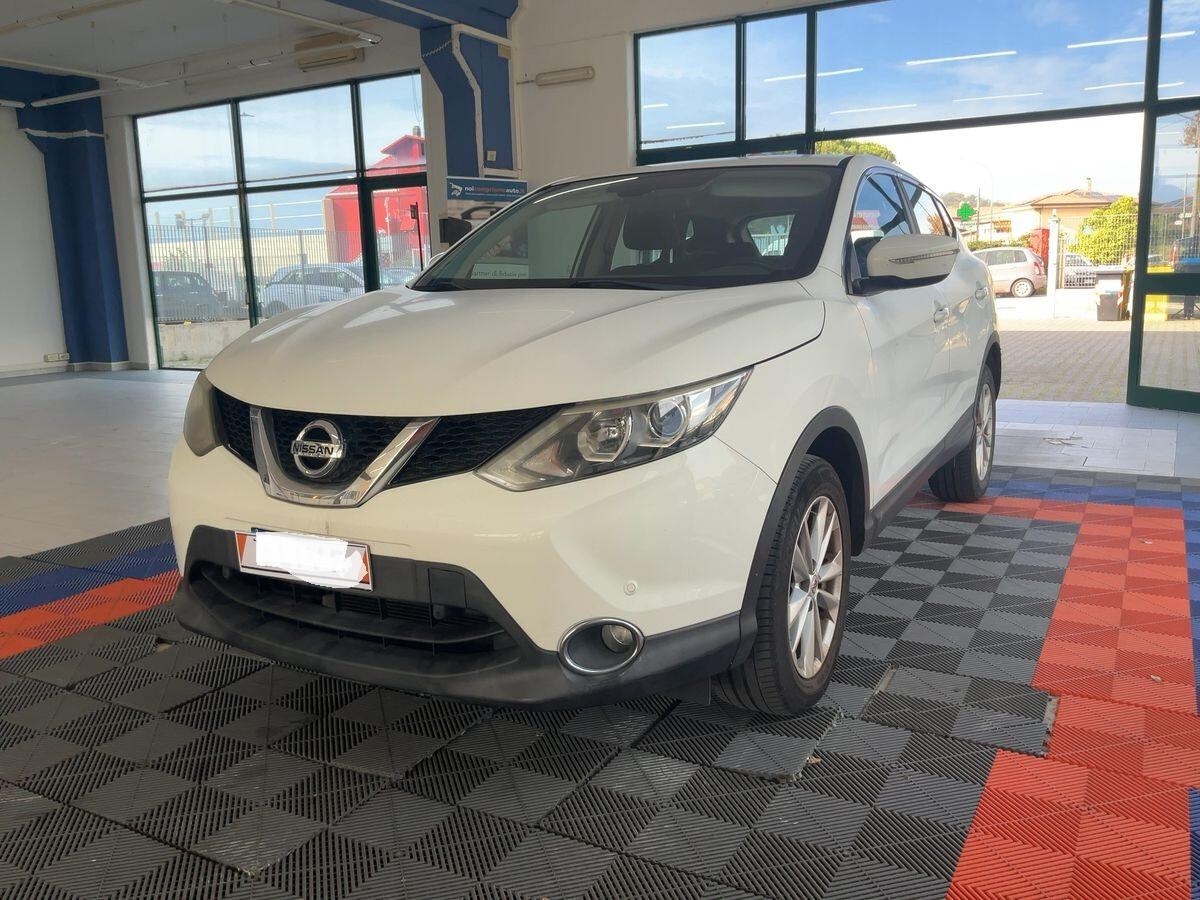Nissan Qashqai 1.2 DIG-T Acenta
