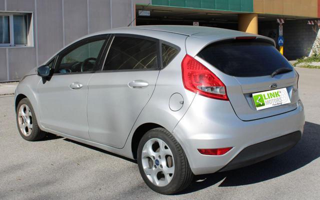 FORD Fiesta 1.4 TDCi 70CV 5 porte Titanium