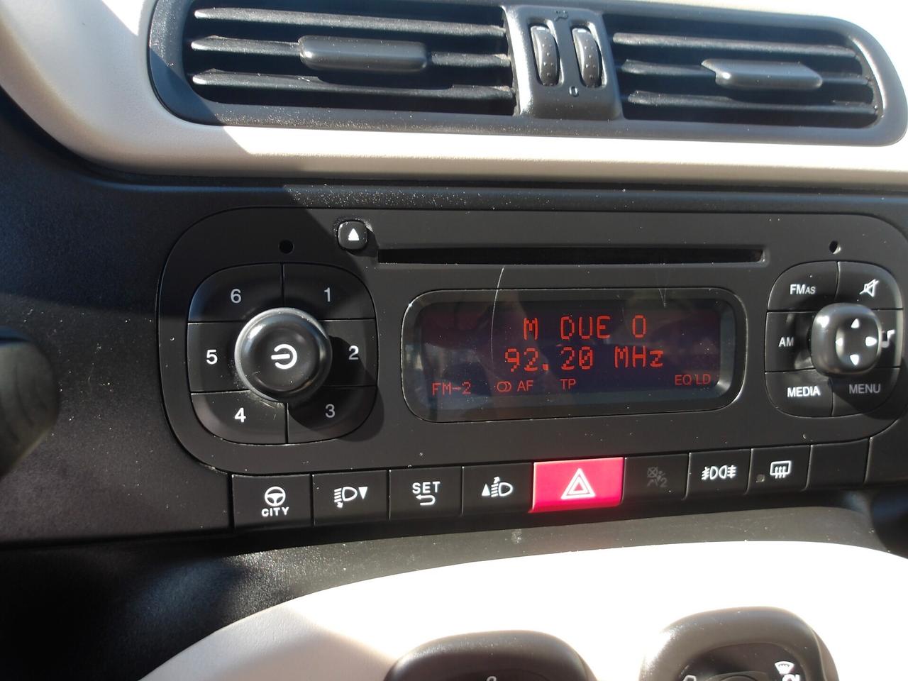 FIAT PANDA 1.2 BENZ-GARANZIA FULL-2015
