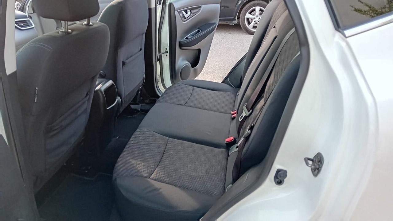 Nissan Qashqai 1.6 dCi 2WD 360