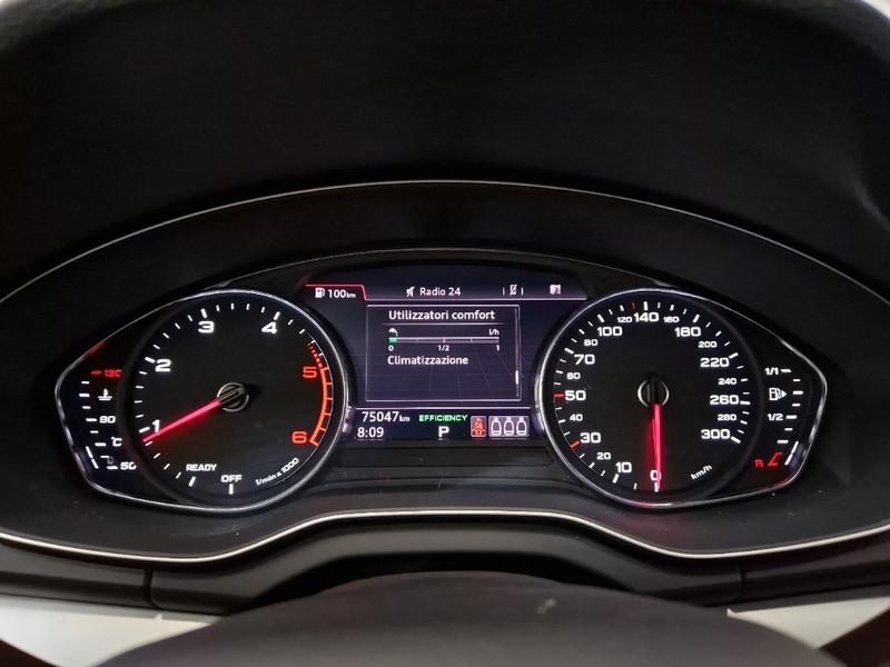 AUDI Q5 35 TDI Business quattro S tronic