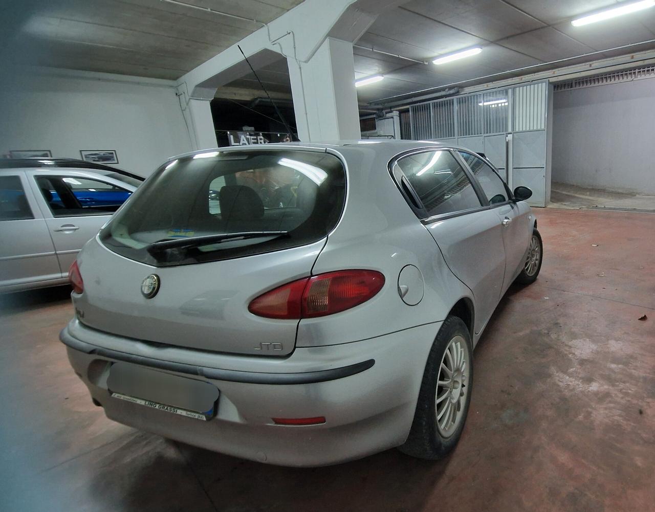 Alfa Romeo 147 1.9 JTD (115 CV). Progression