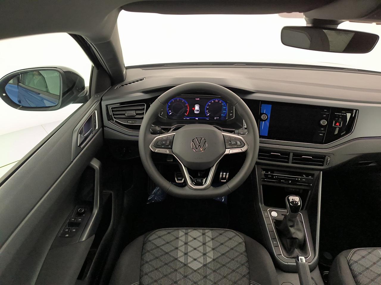 Volkswagen Taigo 1.0 tsi r-line plus 115cv