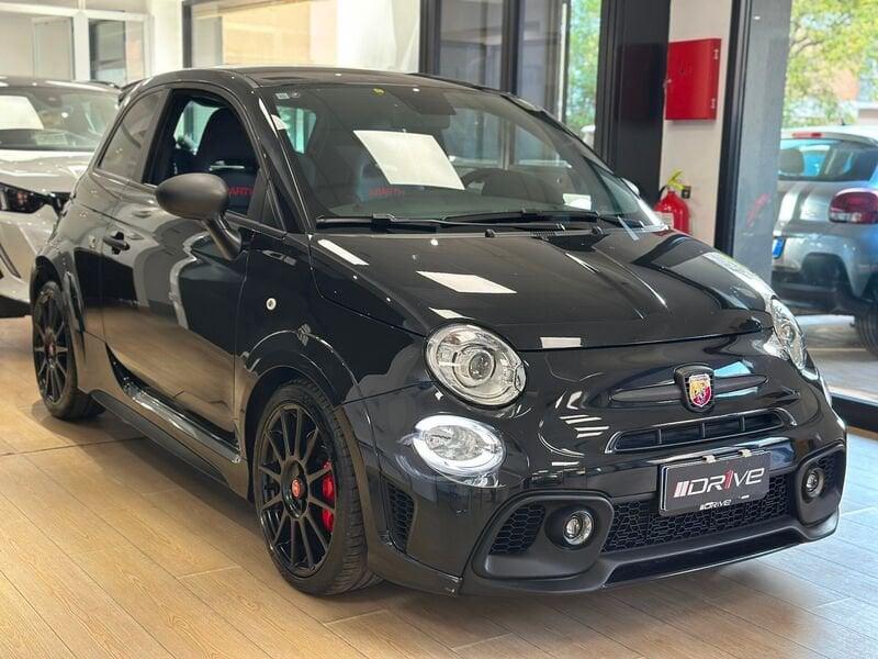 Abarth 695 695 1.4 Turbo T-Jet 180 CV M.T.A.