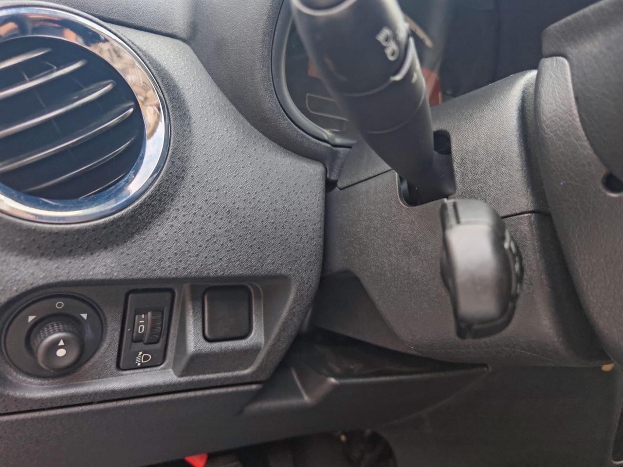 Citroen C3 1.1 benz 60cv Neopatentati