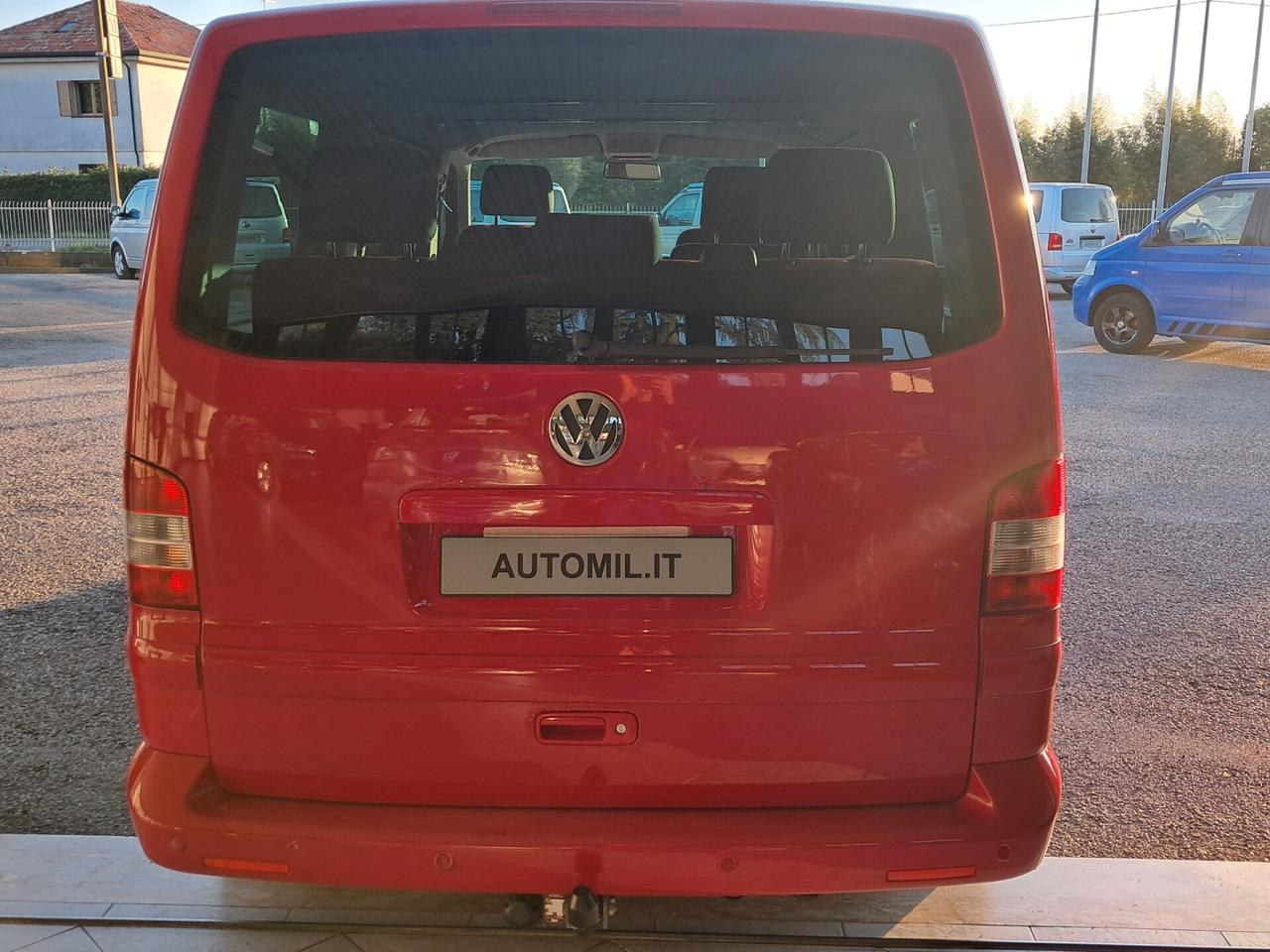 VOLKSWAGEN T5 MULTIVAN 4MOTION 174 CV OMOL. AUTOCARAVAN