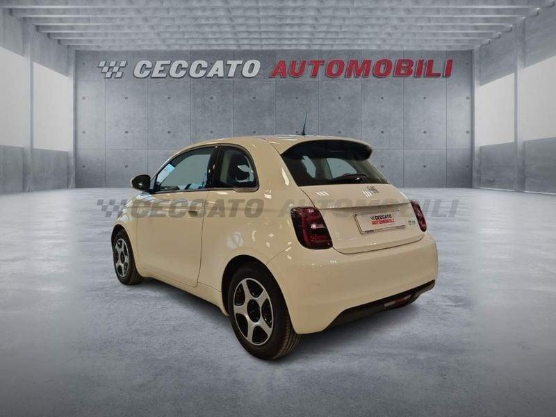 FIAT 500 500e 42 kWh Passion