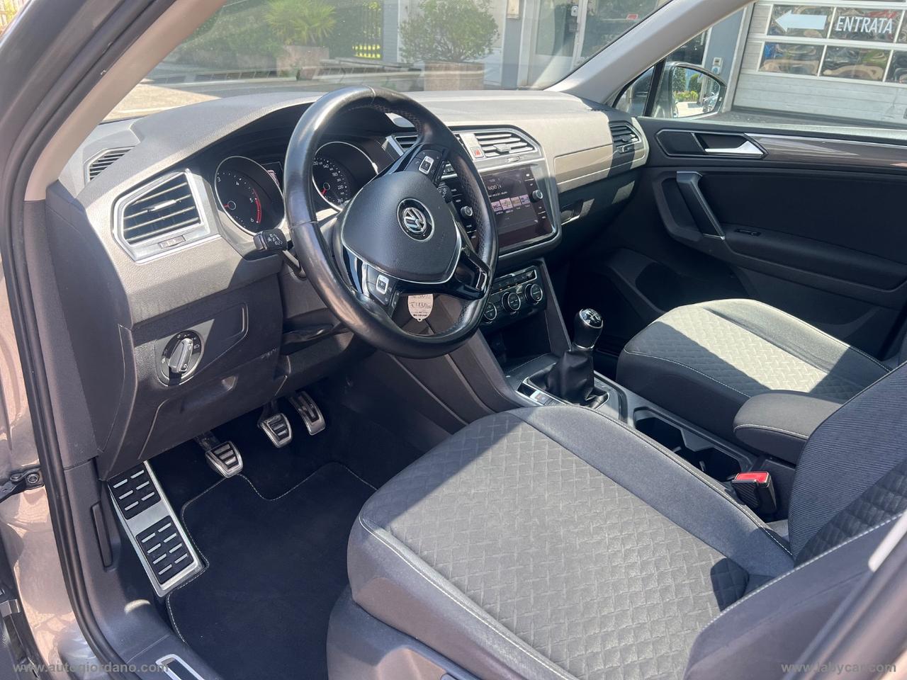 VOLKSWAGEN Tiguan 2.0 TDI RLINE Sport BMT